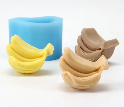 Banana silicone mould, 5x3.8cm