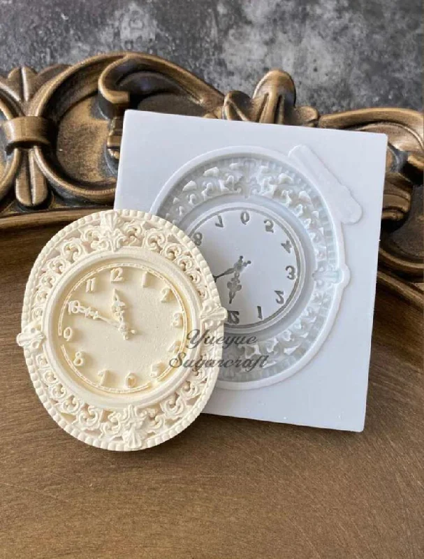 Silicone Mould Clock